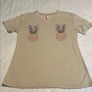 Wallflower Cream Tee with Pineapple Design